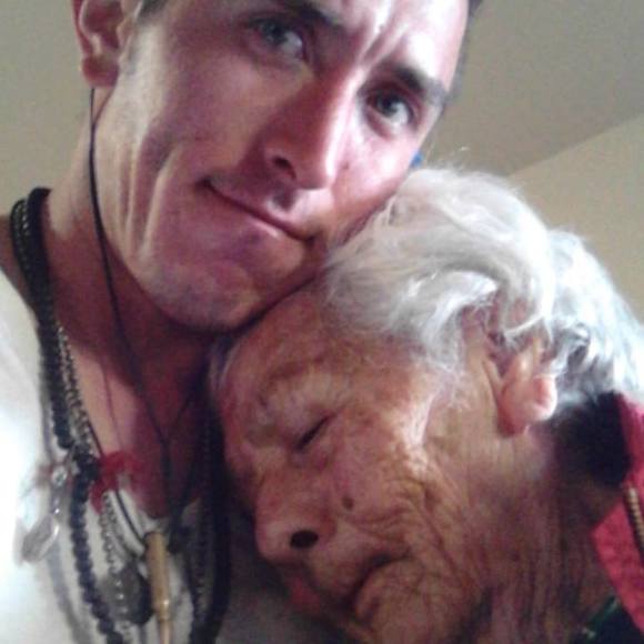 Meet your Posher, Joshua - Picture 1 of 1